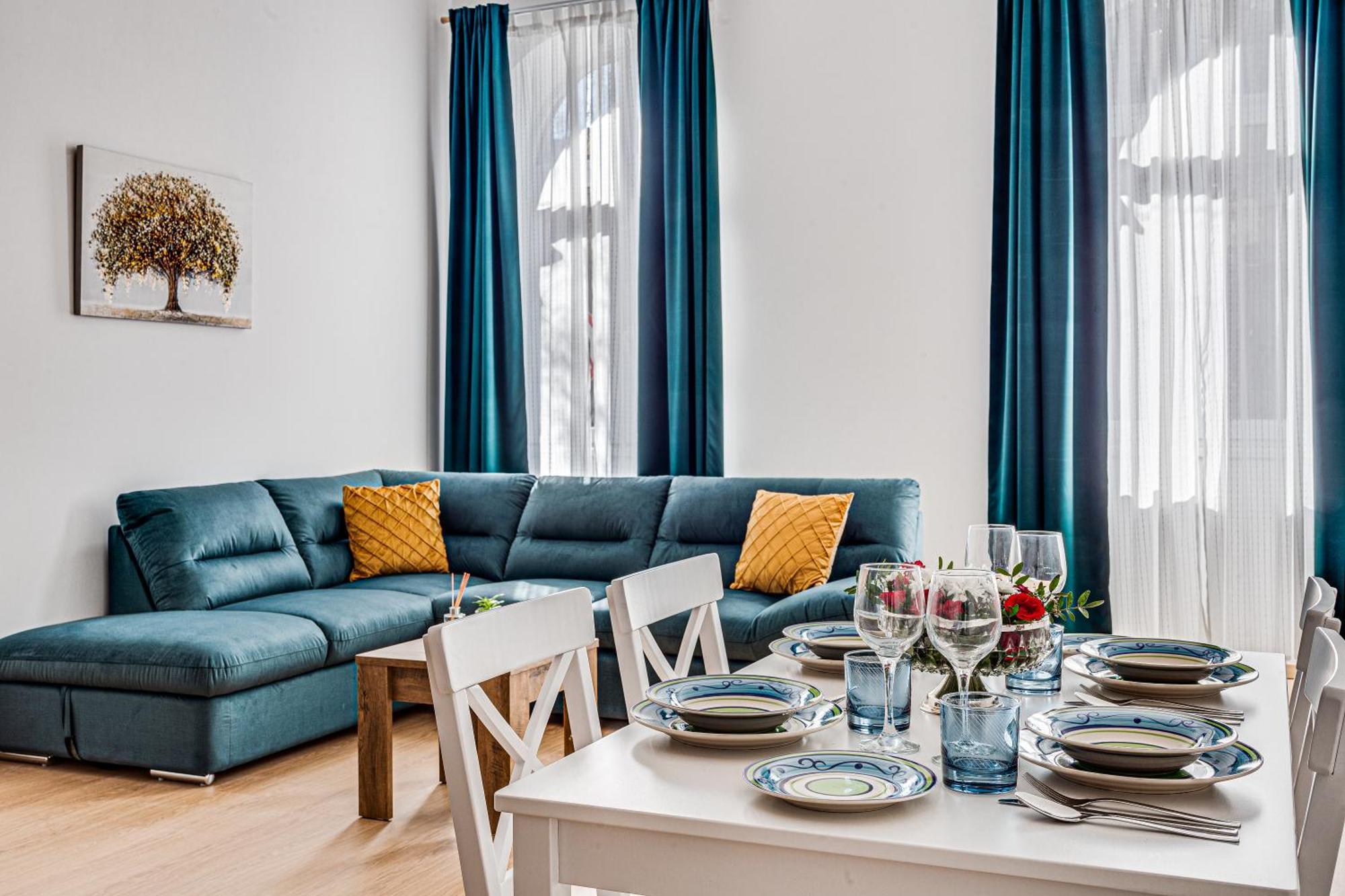 Ari Grand - Luxurious Apartment *